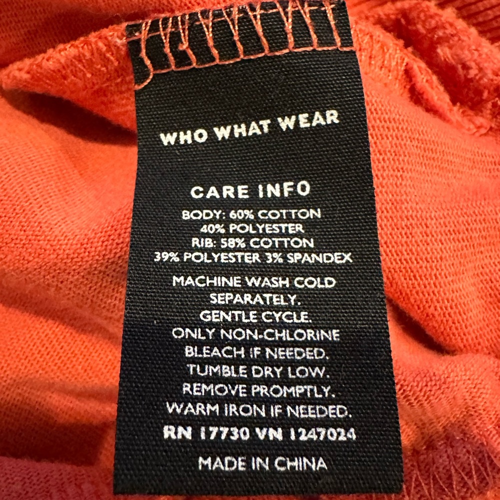 Who What Wear sweatshirt, women’s size M - Picture 2 of 4